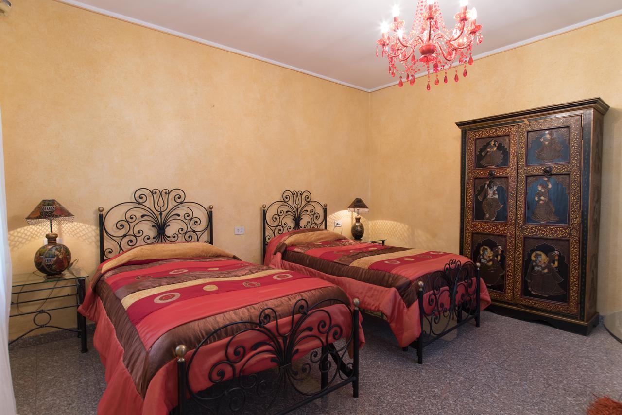 Hotel & Grossa